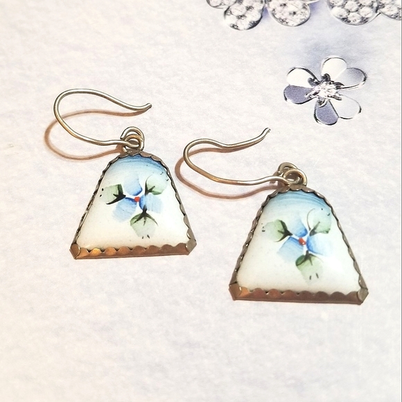 Vintage RUSSIAN Enamel Hand Painted Sterling Dangle Earrings - Picture 4 of 6